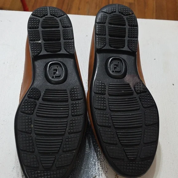 Foot Joy Men's Brown Faux? Leather Loafers Bridle Bit Accent Sz 9 GUC - Picture 11 of 14